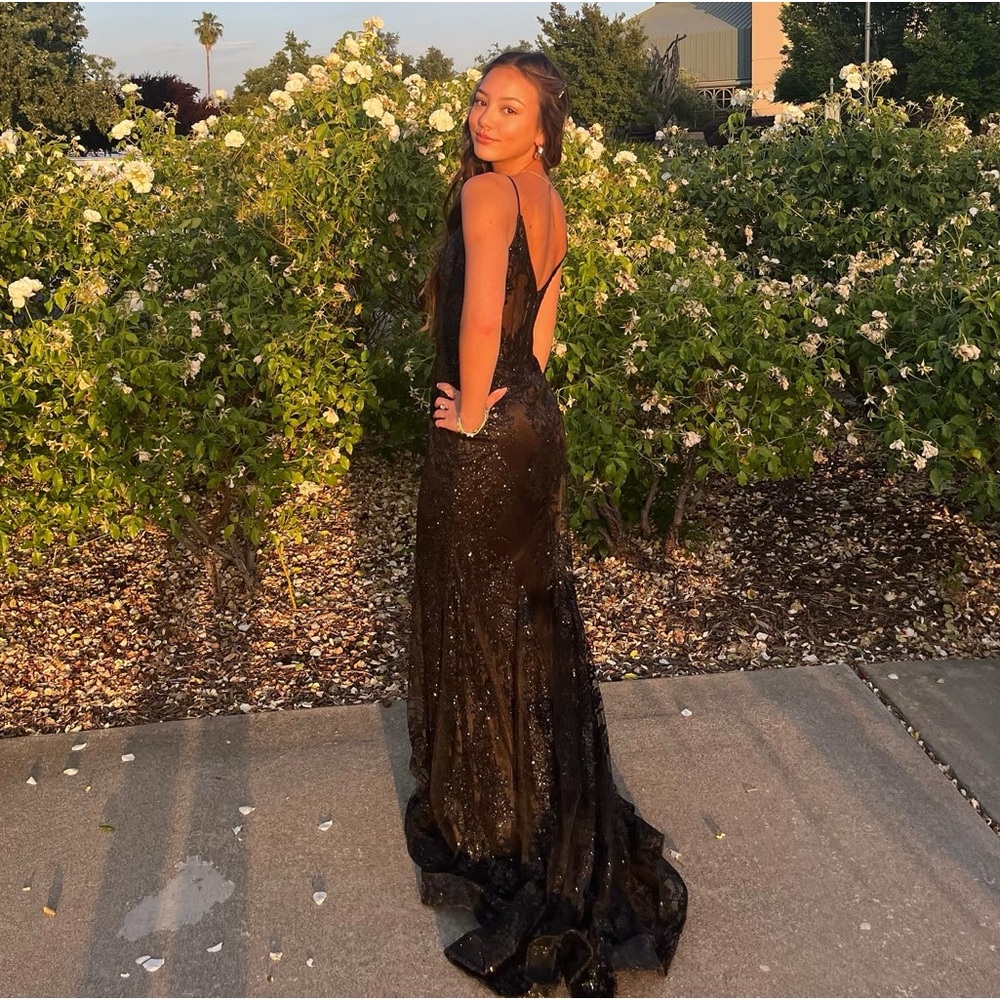 PROM DRESS